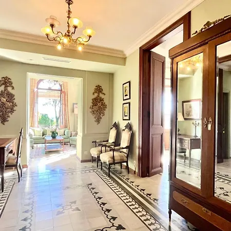Historic Spanish House Sleeps 22 Pool Denia